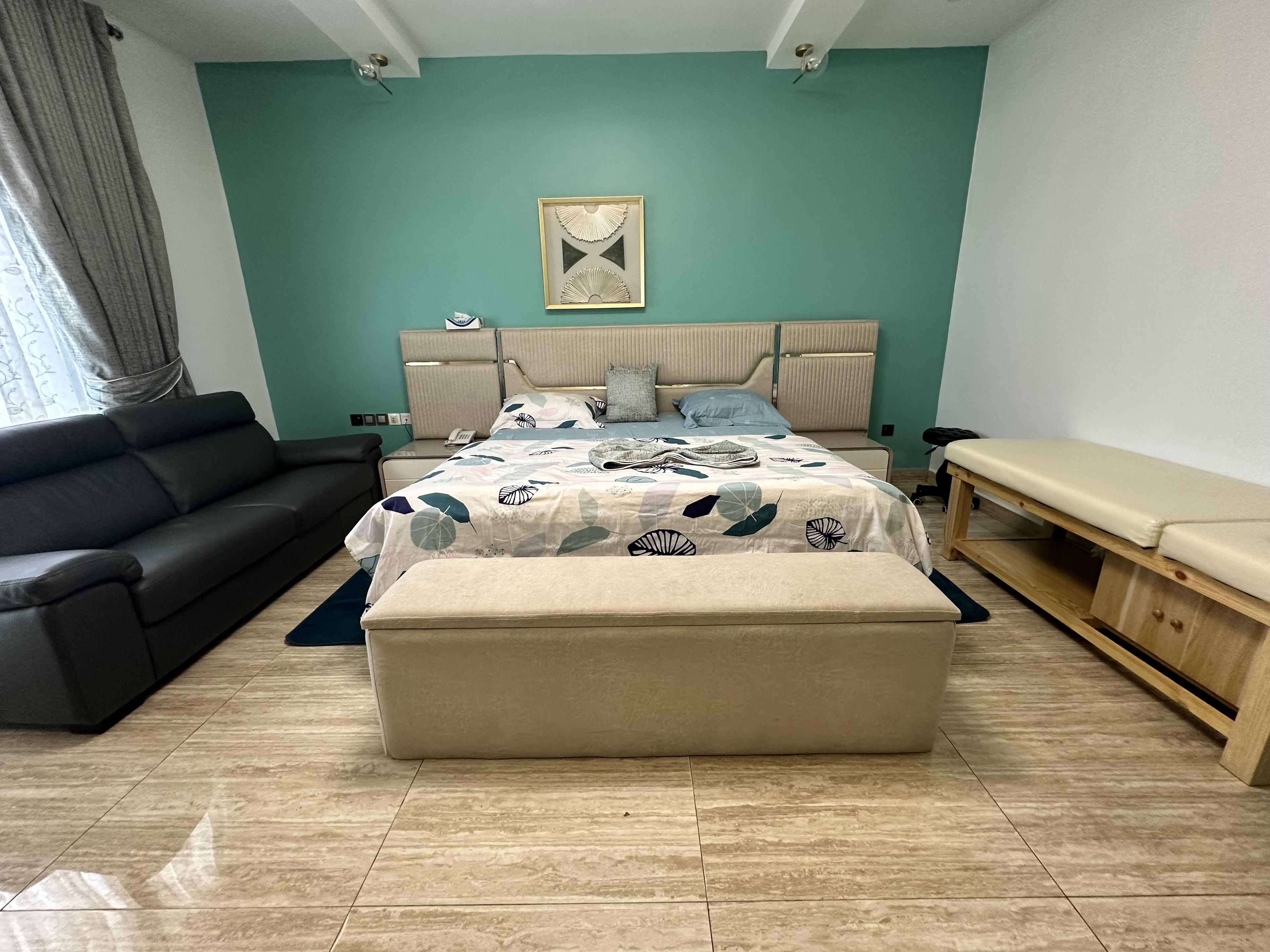 Minimalist luxury bedroom