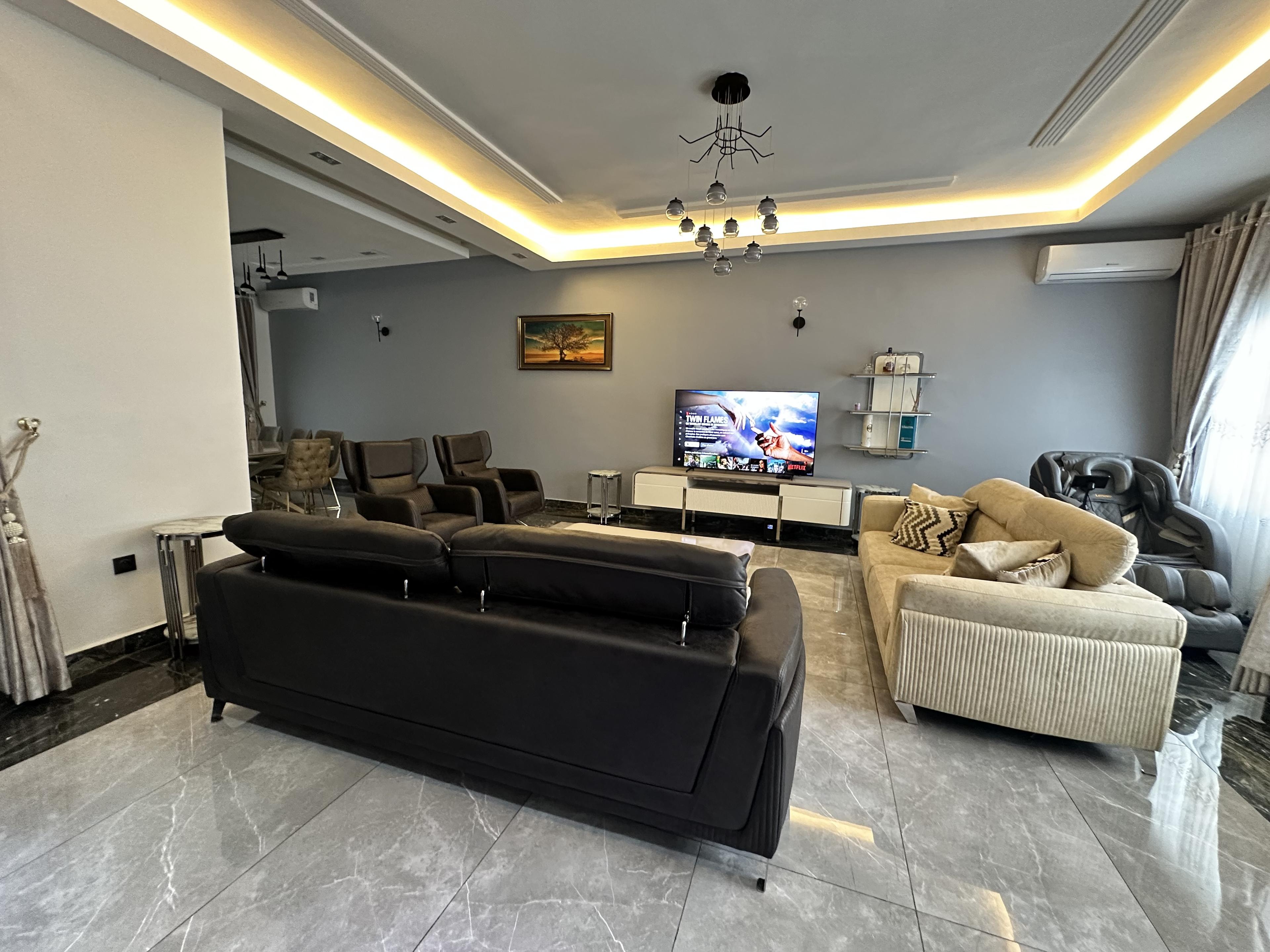 Luxury lounge finishing